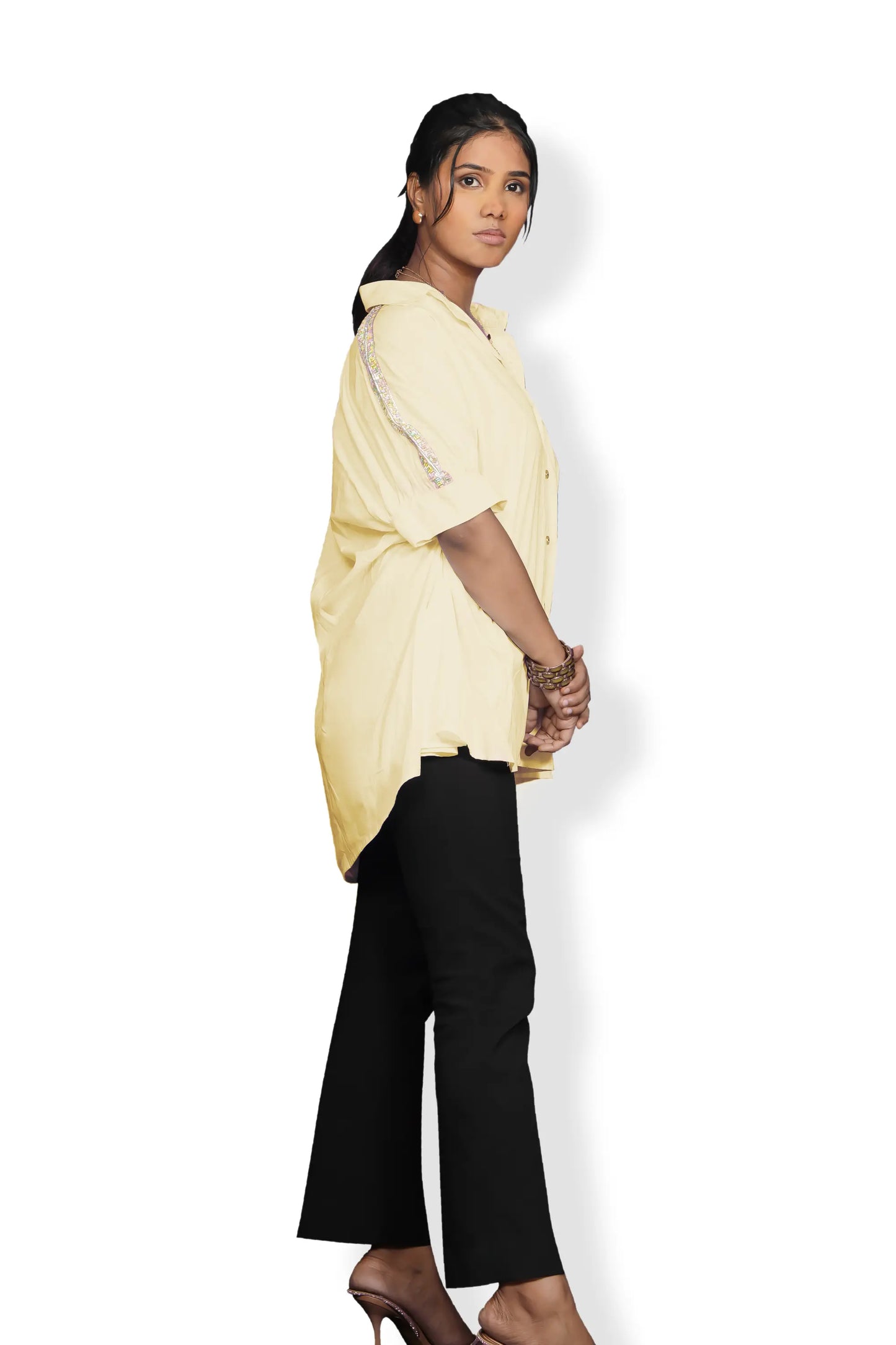 NAVYA DIAMOND TOP